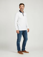 Noah - White, dark blue