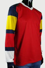 Men's V-neck long-sleeved technical sports t-shirt - red