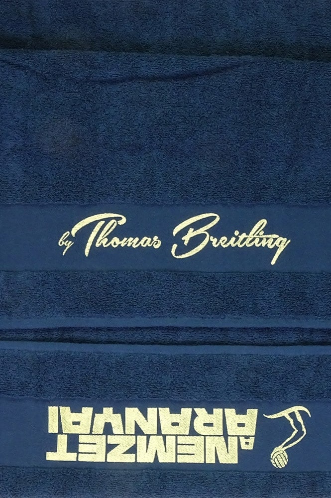 The Nation's Gold basic towel 70x140