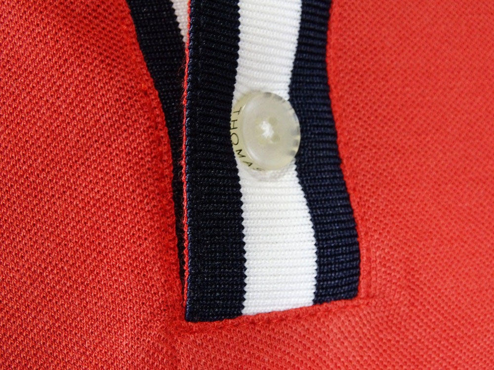 Noah - Red, dark blue, white