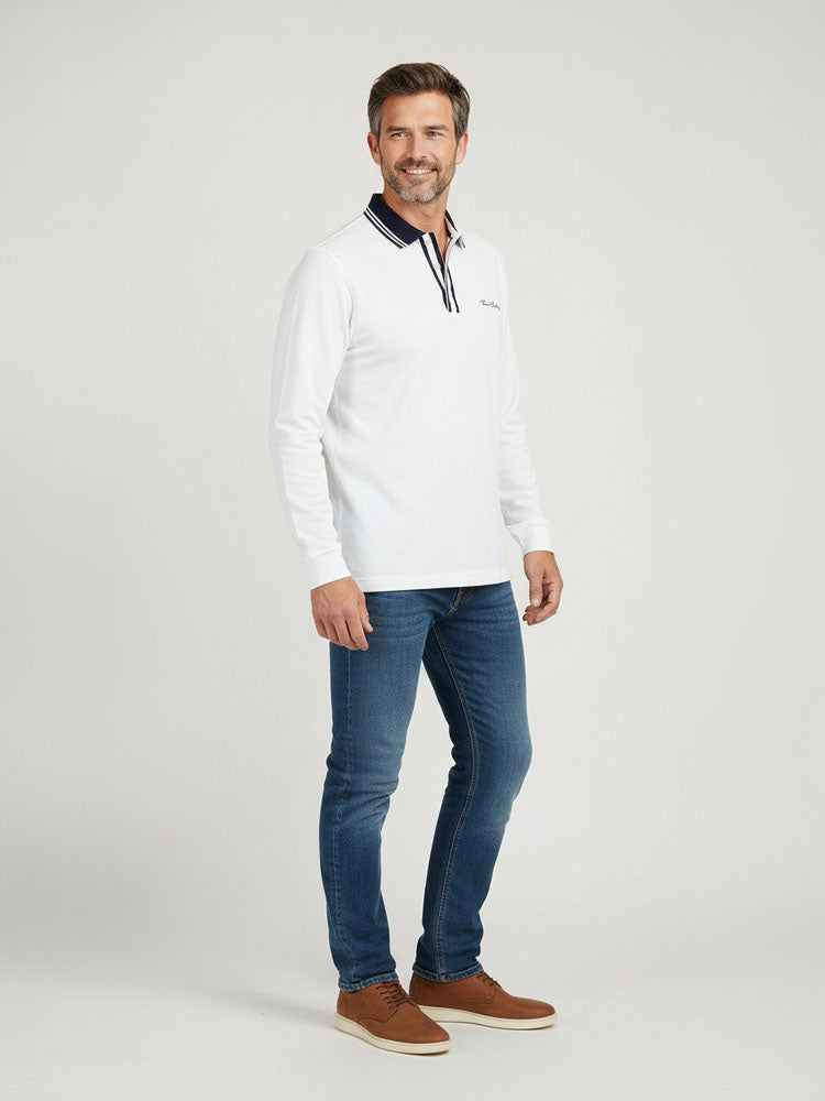 Noah - White, dark blue